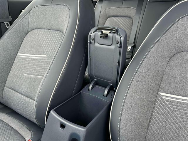 new 2025 Hyundai Venue car, priced at $24,316