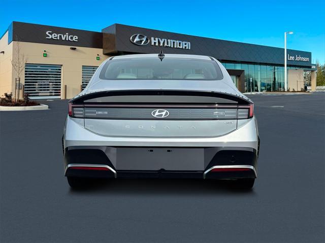 new 2024 Hyundai Sonata Hybrid car, priced at $35,410