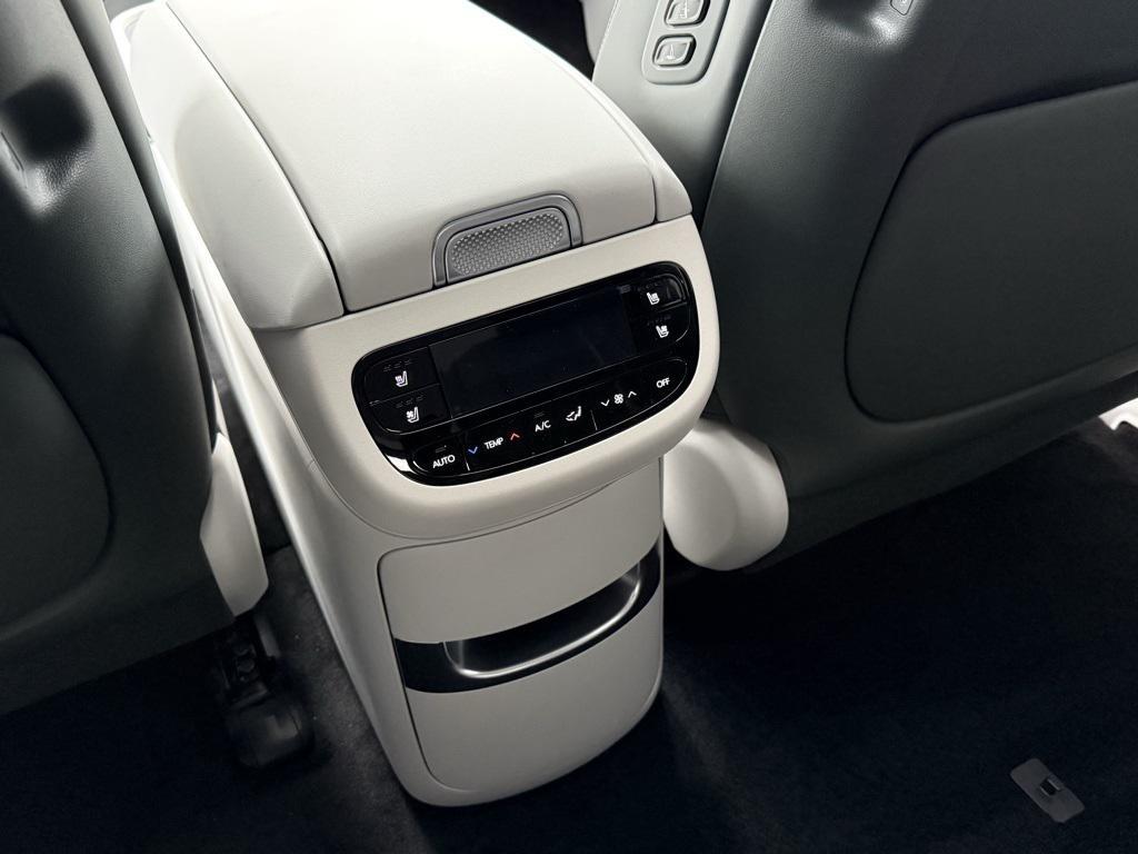 used 2026 Hyundai IONIQ 9 car, priced at $64,999