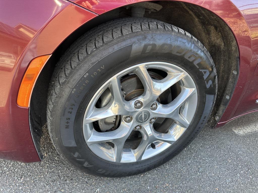 used 2018 Chrysler Pacifica car, priced at $15,999