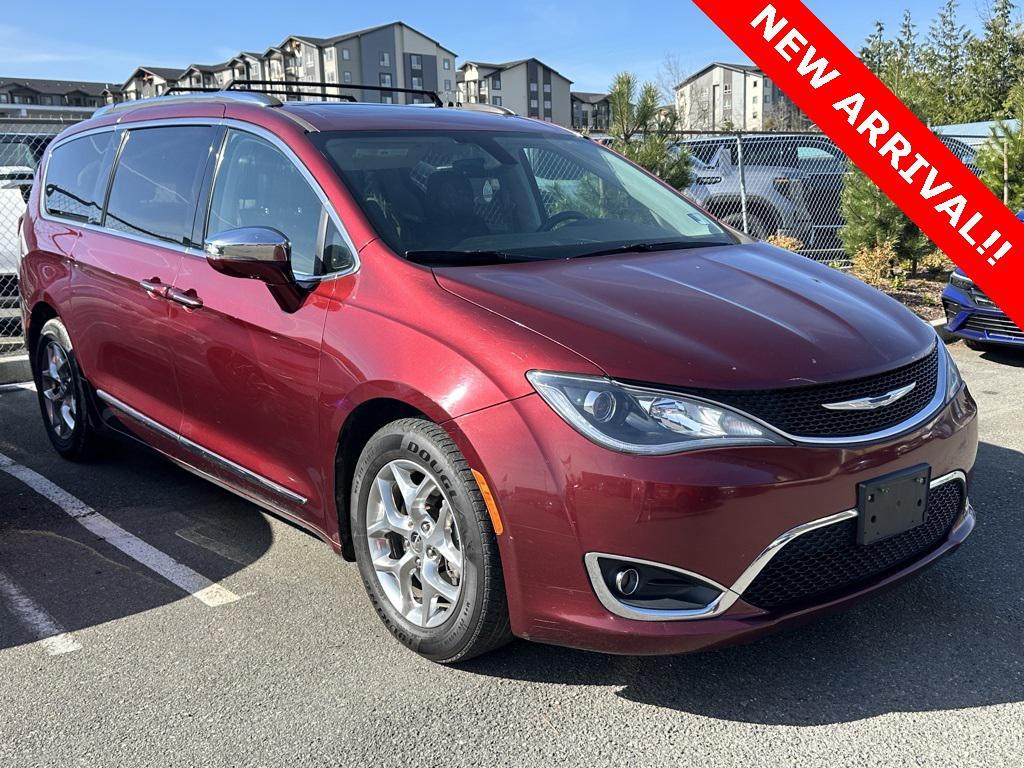 used 2018 Chrysler Pacifica car