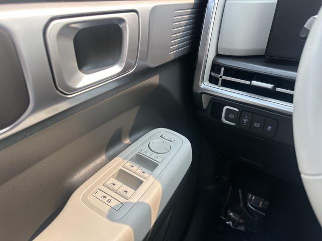 used 2024 Hyundai Santa Fe car, priced at $31,999