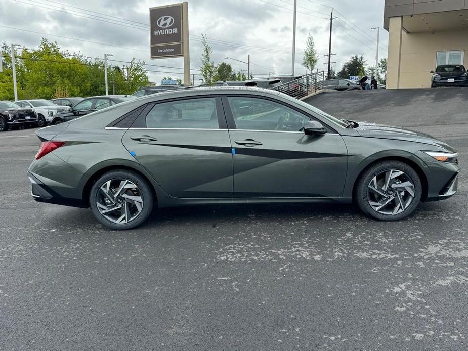 new 2024 Hyundai Elantra car, priced at $26,983