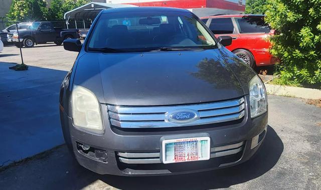 used 2007 Ford Fusion car, priced at $3,000