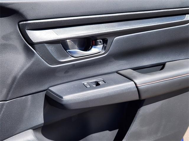used 2025 Honda CR-V Hybrid car, priced at $39,789