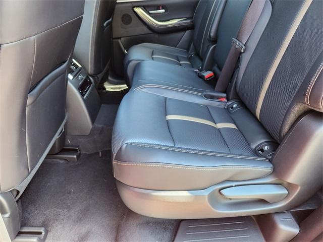 new 2025 Mazda CX-70 PHEV car, priced at $56,712