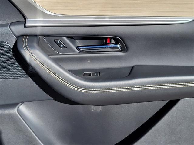 new 2025 Mazda CX-90 car, priced at $45,393