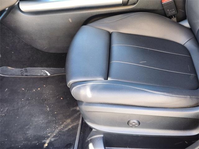 used 2021 Mercedes-Benz GLA 250 car, priced at $26,089