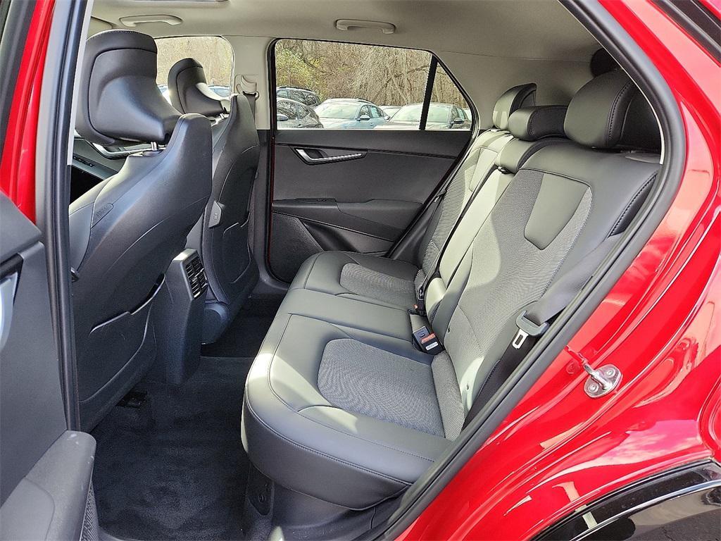 used 2024 Kia Niro car, priced at $27,098