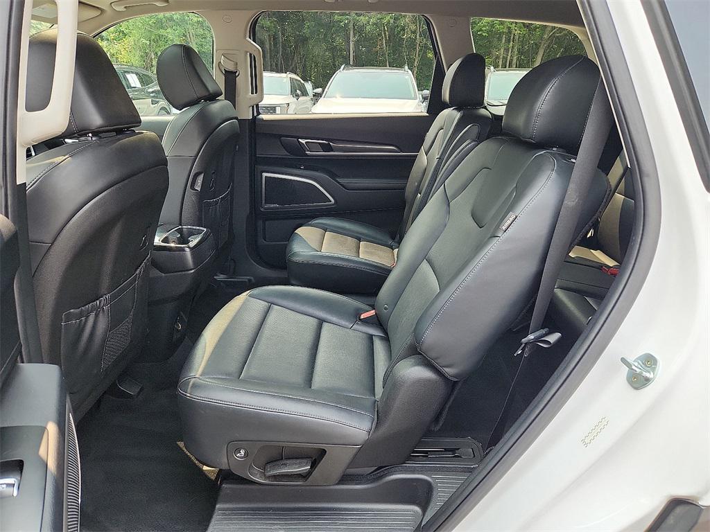used 2023 Kia Telluride car, priced at $34,673