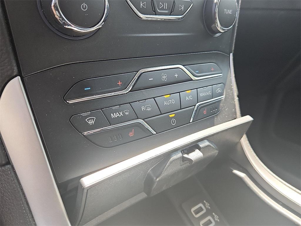 used 2020 Ford Edge car, priced at $18,592