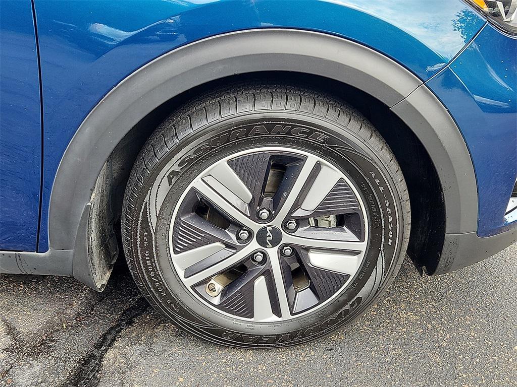 used 2022 Kia Niro car, priced at $17,980