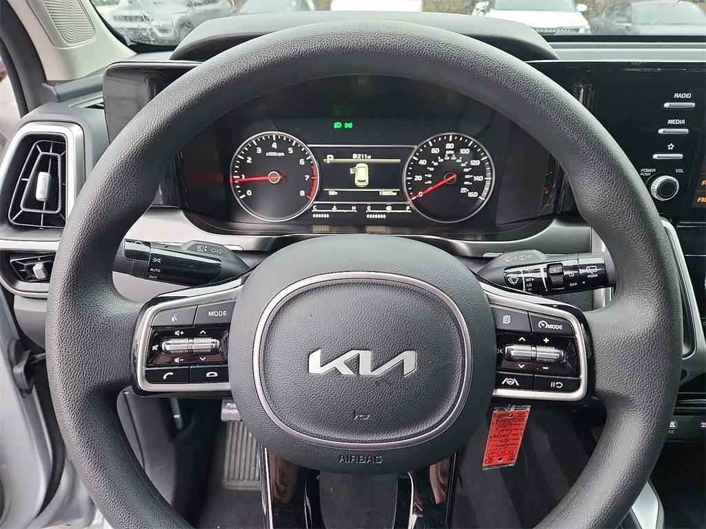 used 2022 Kia Sorento car, priced at $24,790