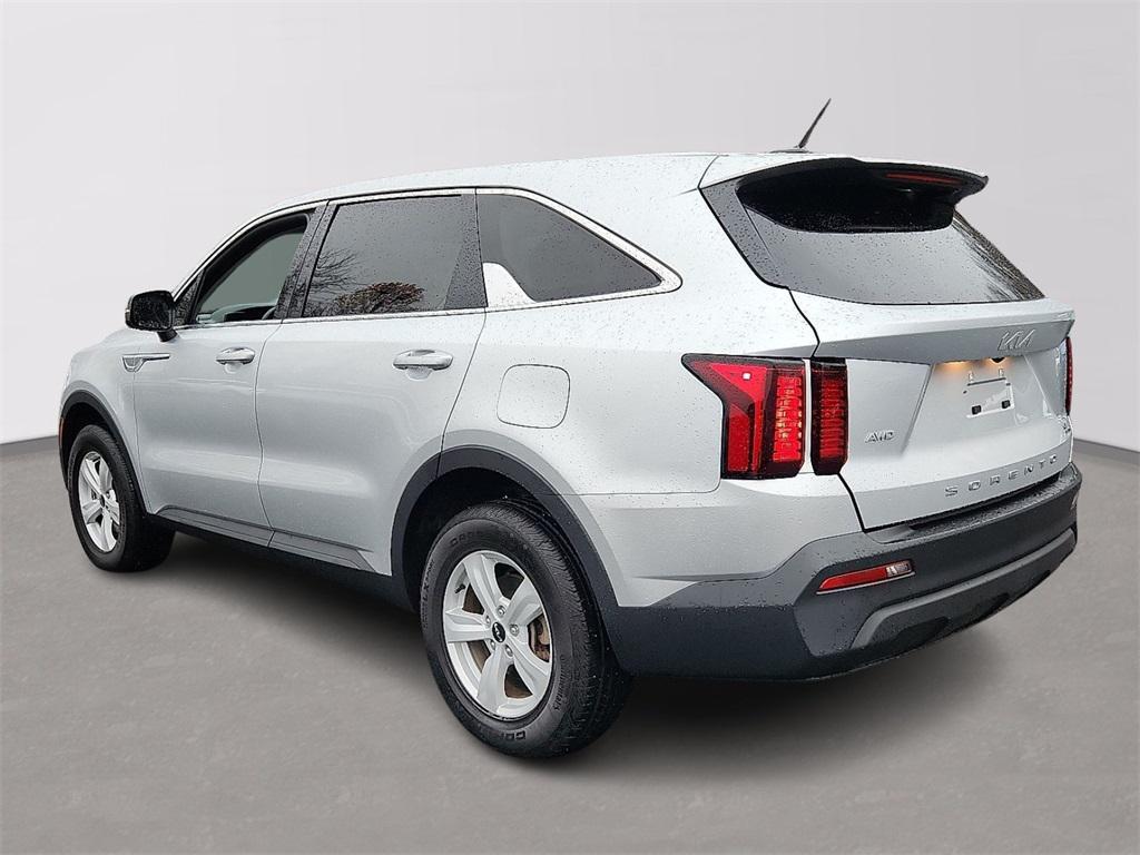 used 2022 Kia Sorento car, priced at $24,790