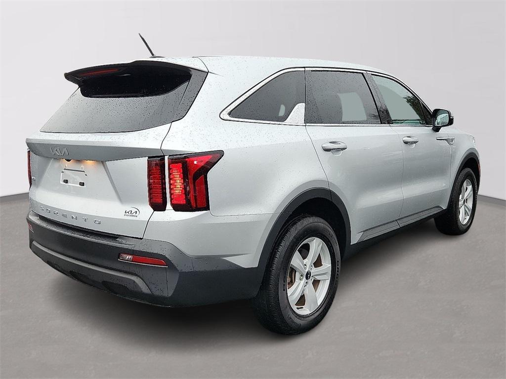 used 2022 Kia Sorento car, priced at $24,790
