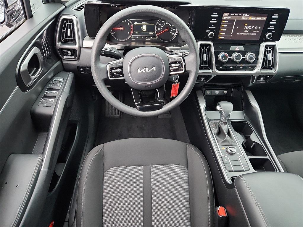 used 2022 Kia Sorento car, priced at $24,790