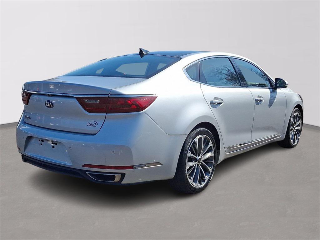used 2018 Kia Cadenza car, priced at $13,998