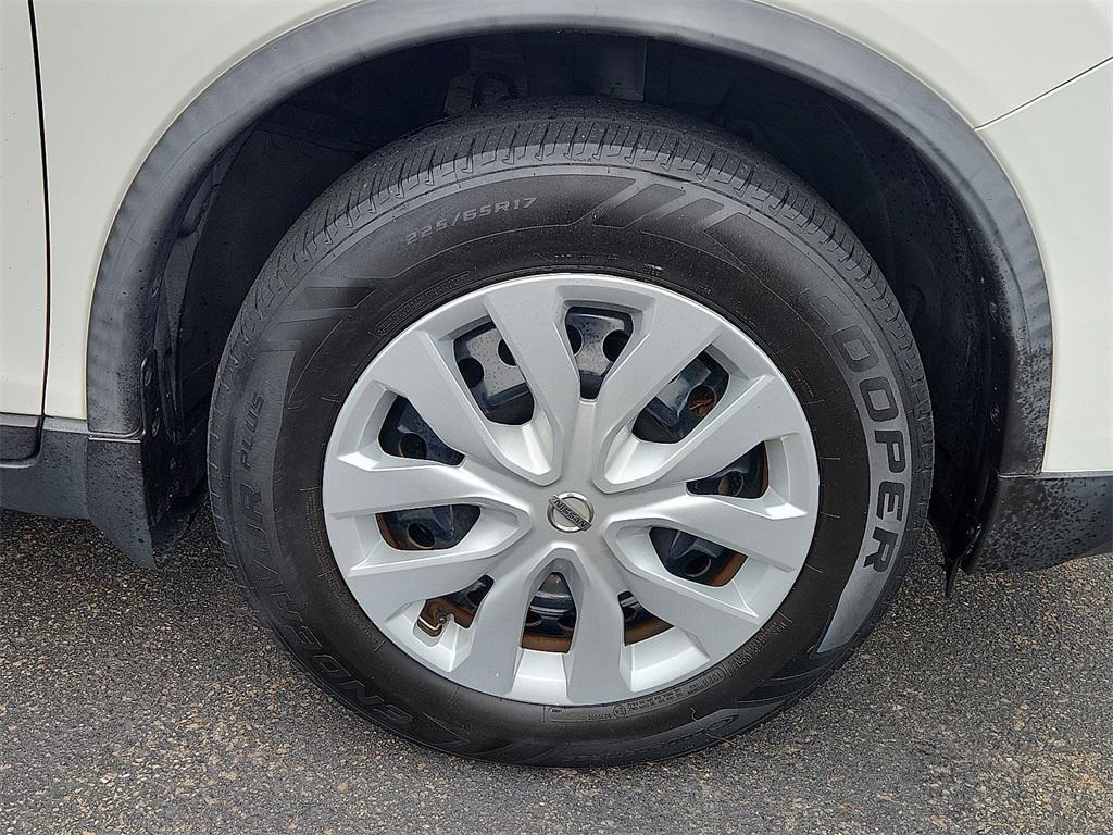 used 2017 Nissan Rogue car, priced at $9,125