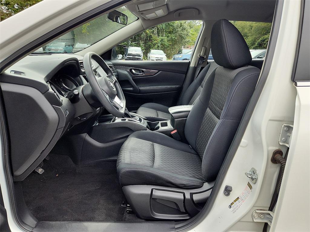 used 2017 Nissan Rogue car, priced at $9,125