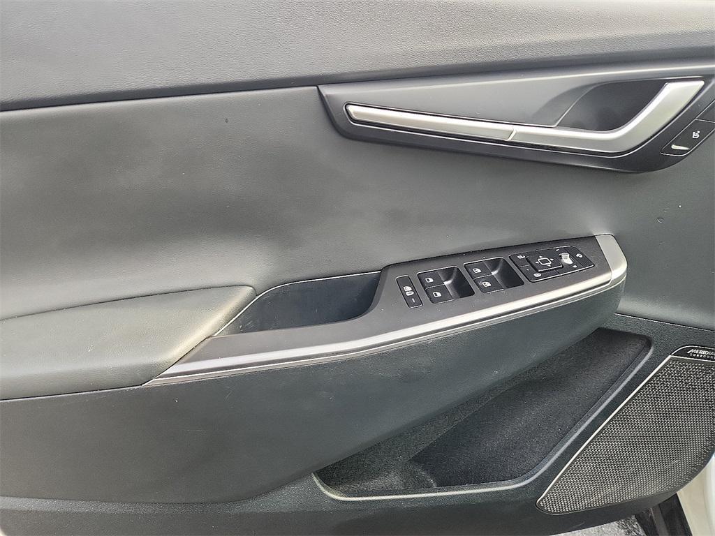 used 2023 Kia EV6 car, priced at $24,490