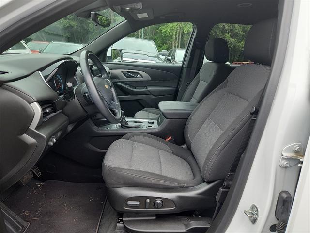 used 2022 Chevrolet Traverse car, priced at $28,484