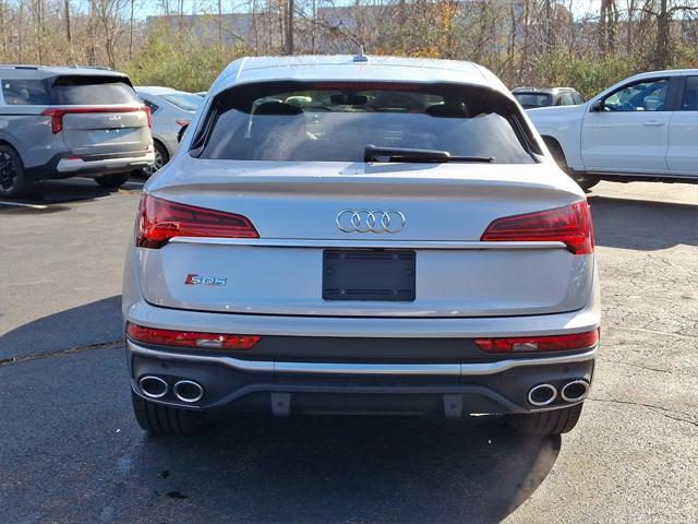 used 2022 Audi SQ5 car, priced at $36,290