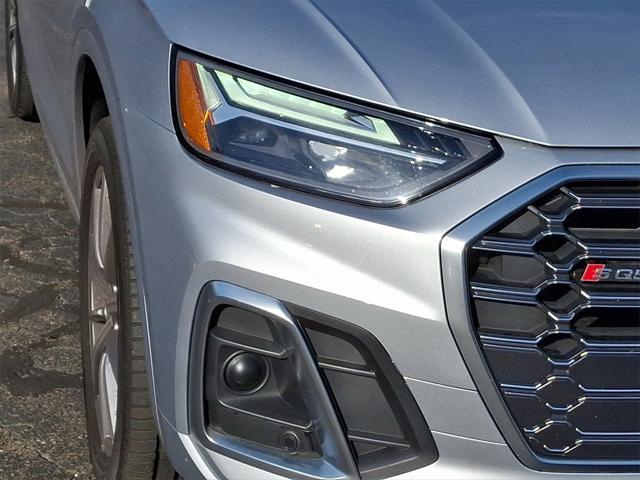 used 2022 Audi SQ5 car, priced at $36,290