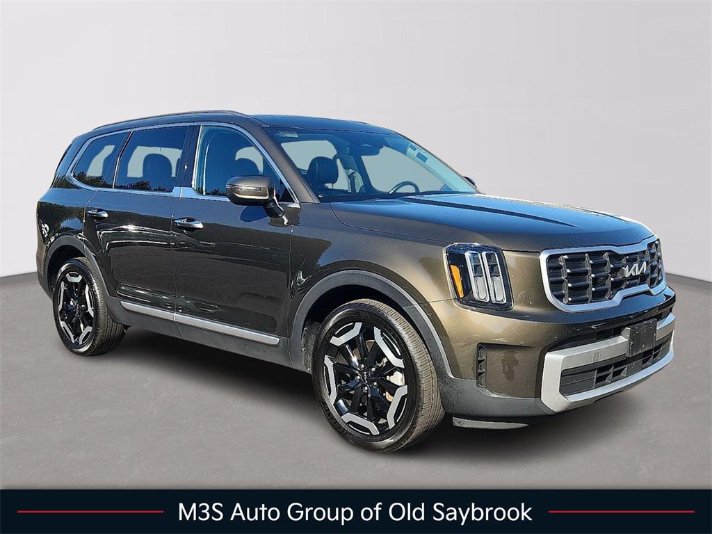 used 2023 Kia Telluride car, priced at $28,490