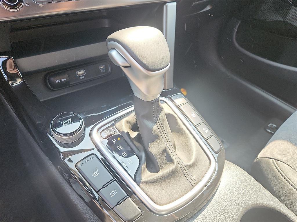 used 2025 Kia Seltos car, priced at $24,488