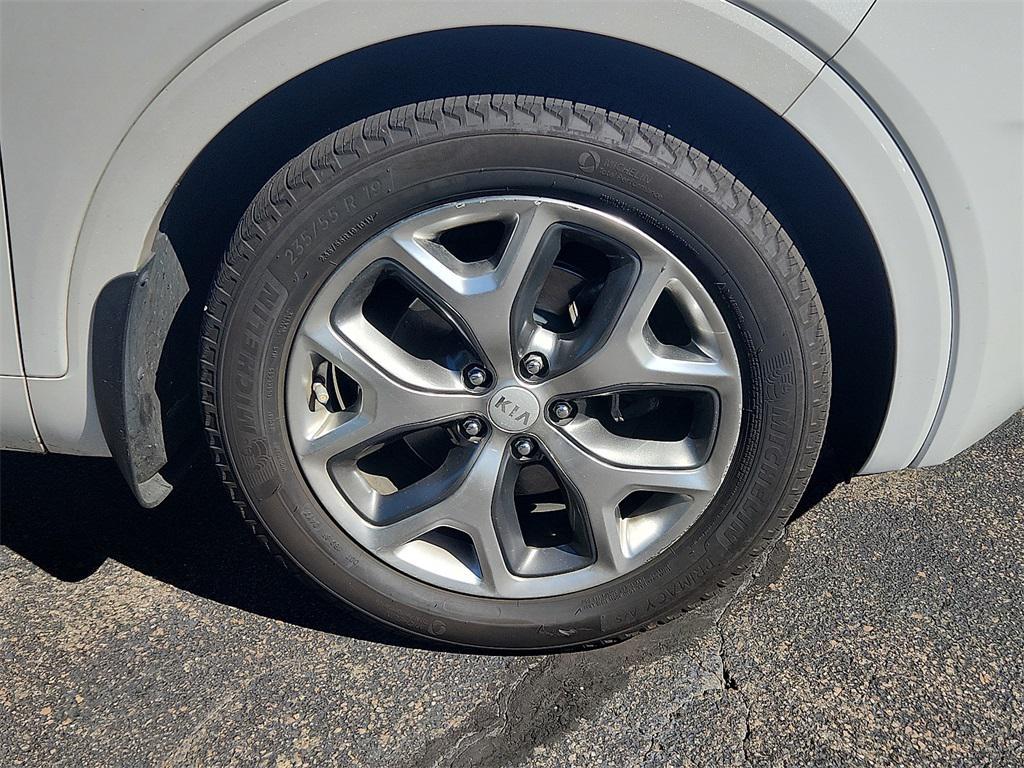used 2016 Kia Sorento car, priced at $11,844