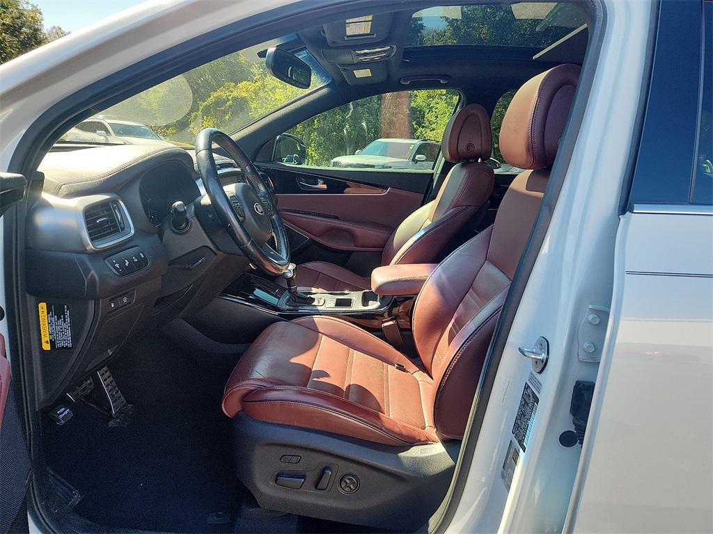 used 2016 Kia Sorento car, priced at $11,844