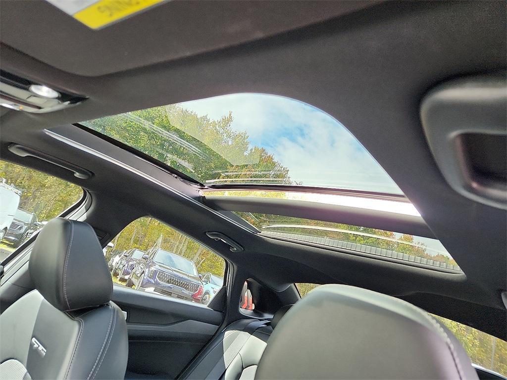 used 2022 Kia K5 car, priced at $19,127