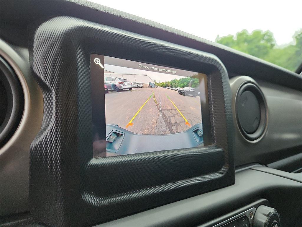 used 2021 Jeep Gladiator car, priced at $27,948