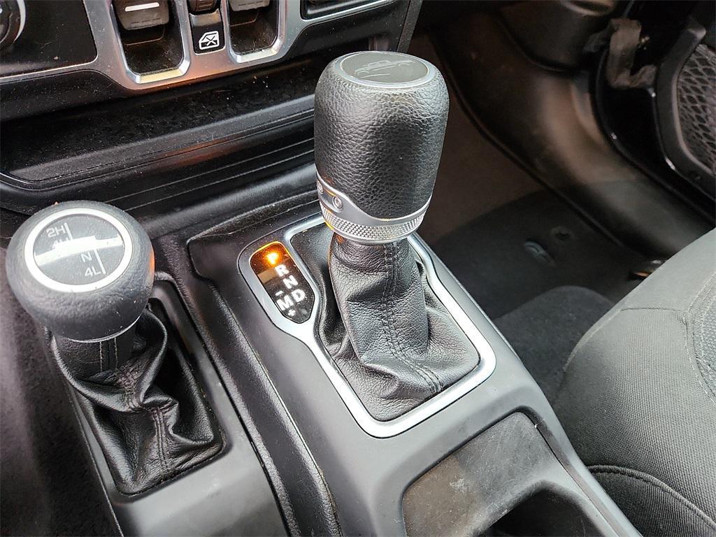 used 2021 Jeep Gladiator car, priced at $27,948