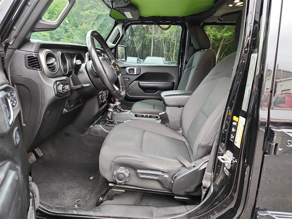 used 2021 Jeep Gladiator car, priced at $27,948