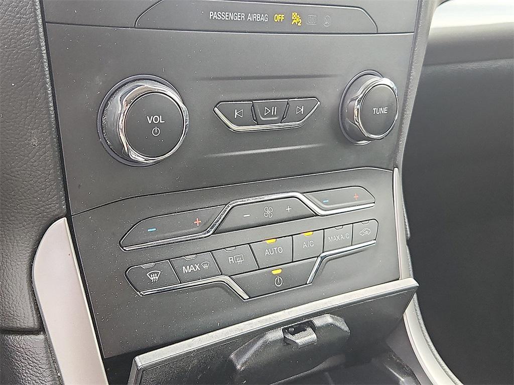 used 2019 Ford Edge car, priced at $17,408