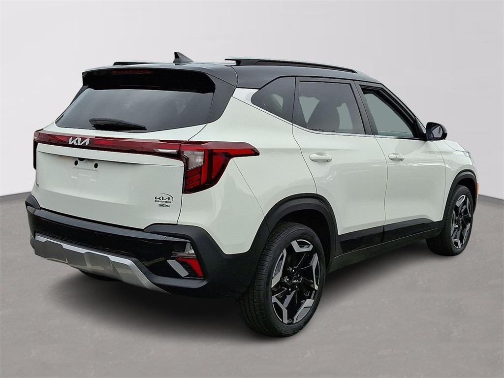 used 2024 Kia Seltos car, priced at $25,851