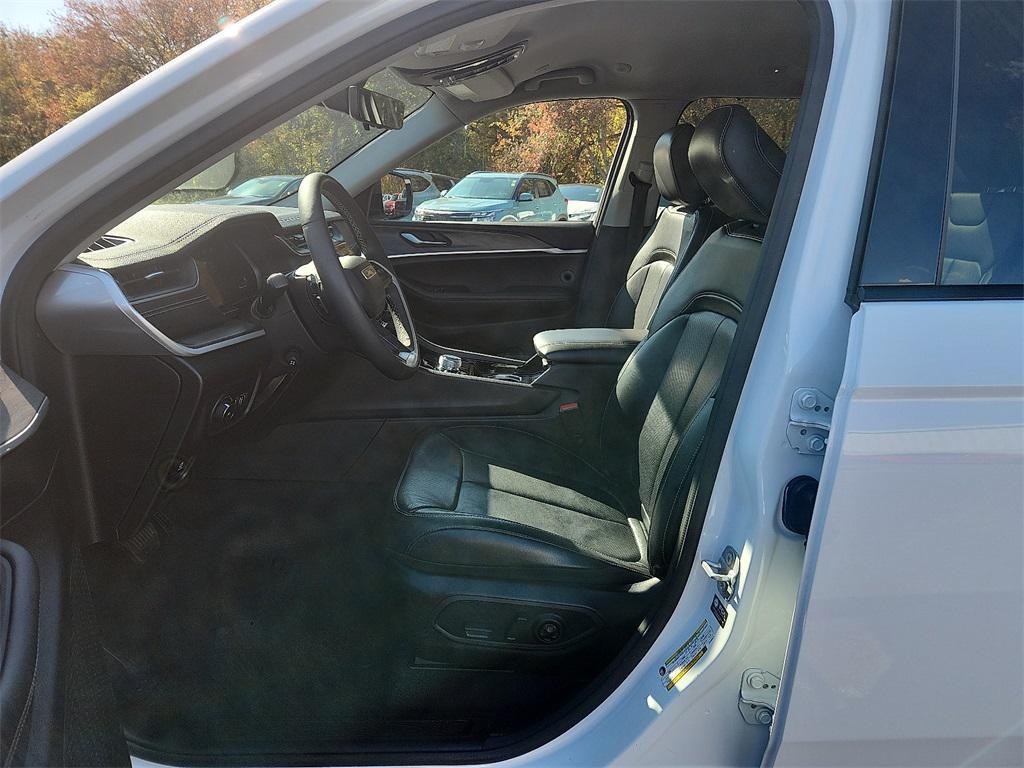 used 2023 Jeep Grand Cherokee L car, priced at $30,499