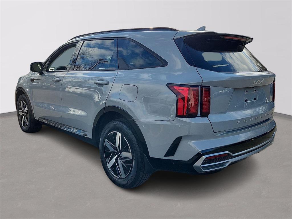 used 2022 Kia Sorento car, priced at $27,884