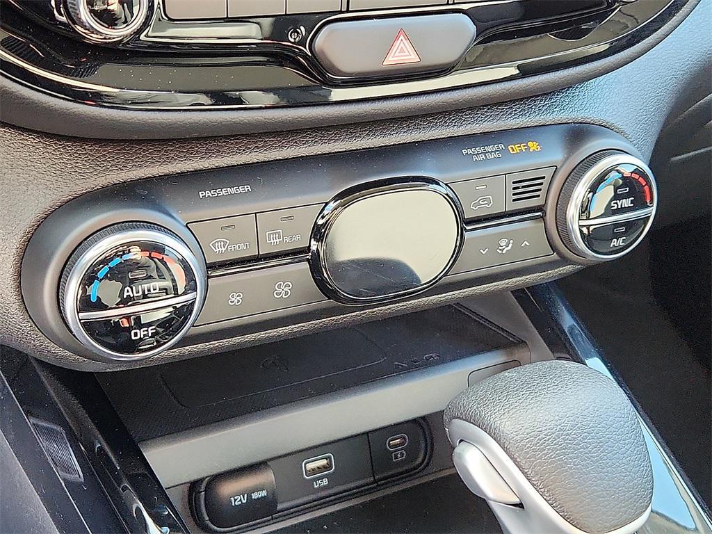 used 2025 Kia Soul car, priced at $20,917