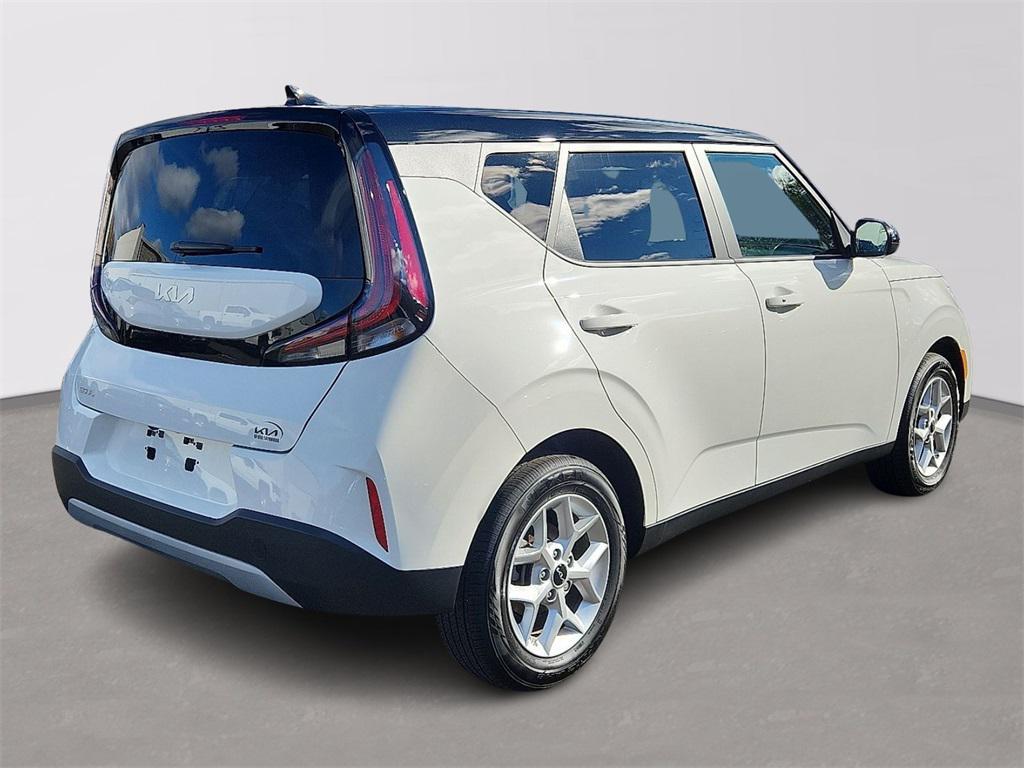 used 2025 Kia Soul car, priced at $20,917