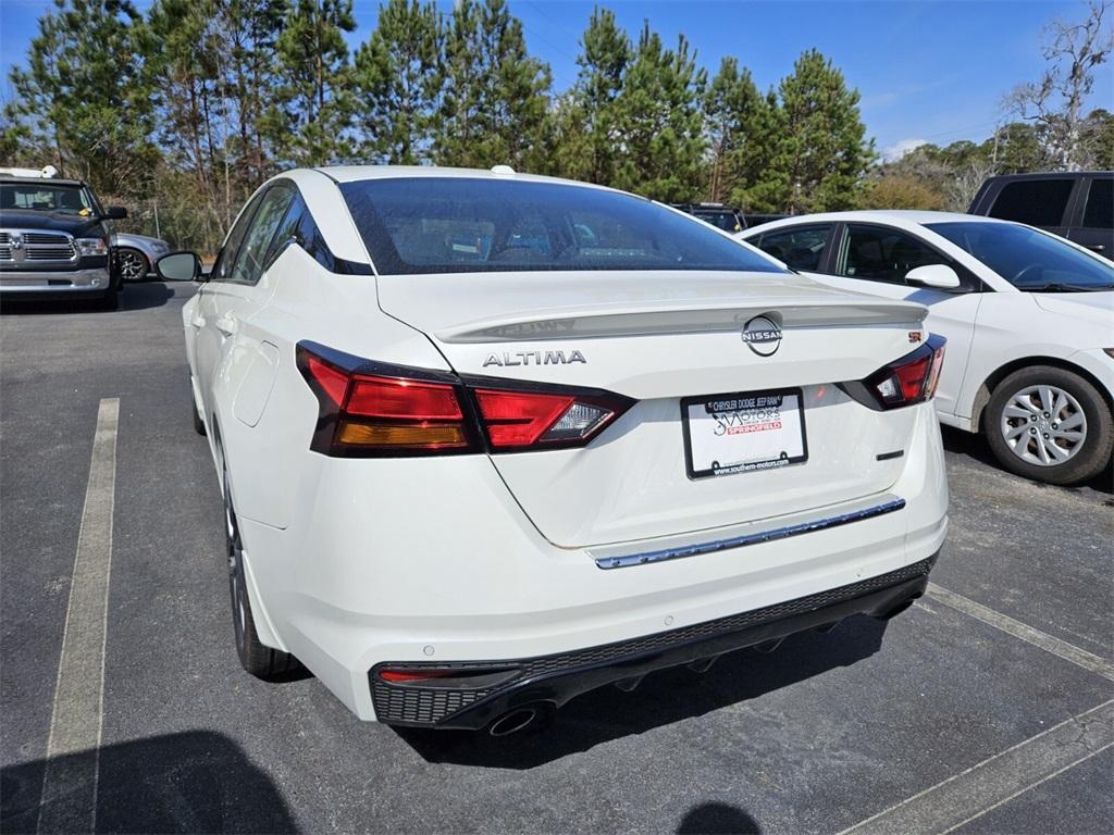 used 2023 Nissan Altima car, priced at $25,997