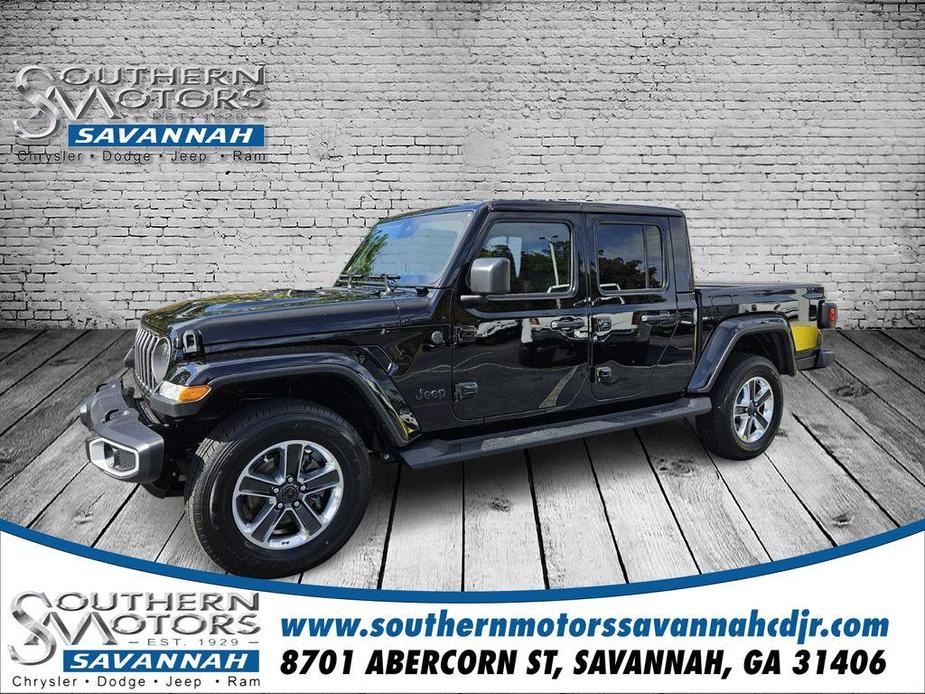 new 2024 Jeep Gladiator car