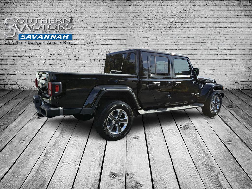 new 2024 Jeep Gladiator car