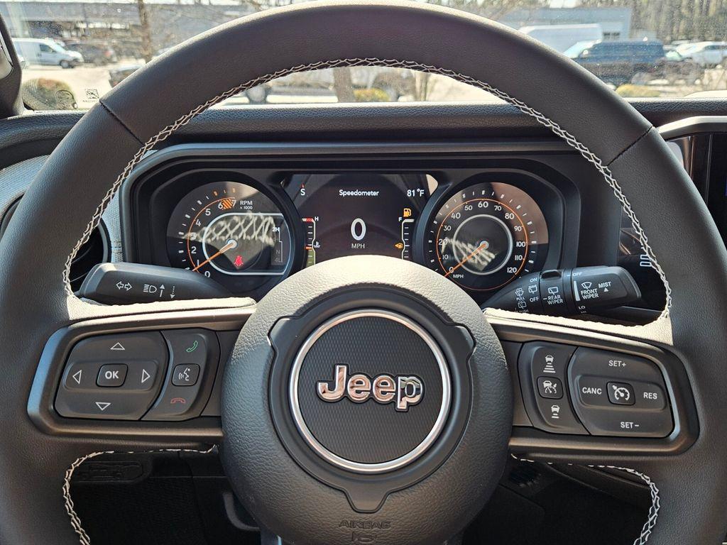 new 2025 Jeep Wrangler car