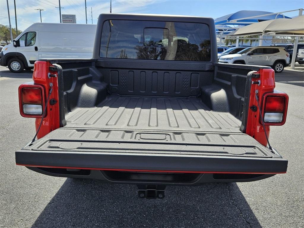 used 2024 Jeep Gladiator car, priced at $38,739