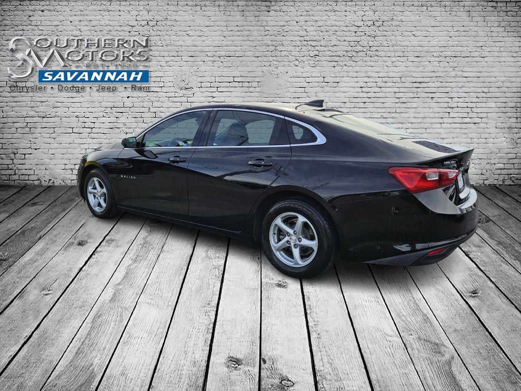 used 2018 Chevrolet Malibu car, priced at $14,813