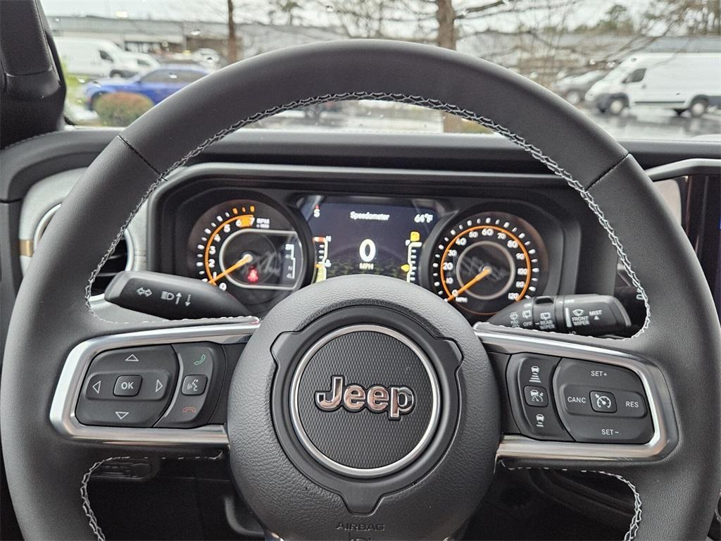 new 2025 Jeep Wrangler car