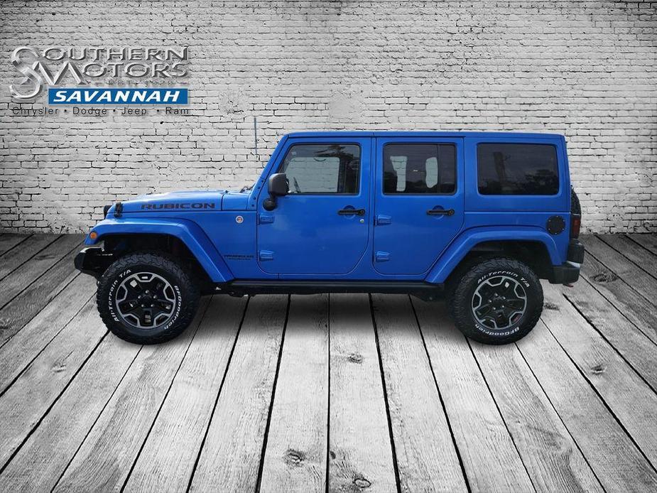 used 2015 Jeep Wrangler Unlimited car, priced at $24,885