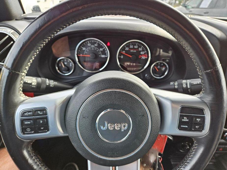 used 2015 Jeep Wrangler Unlimited car, priced at $24,885